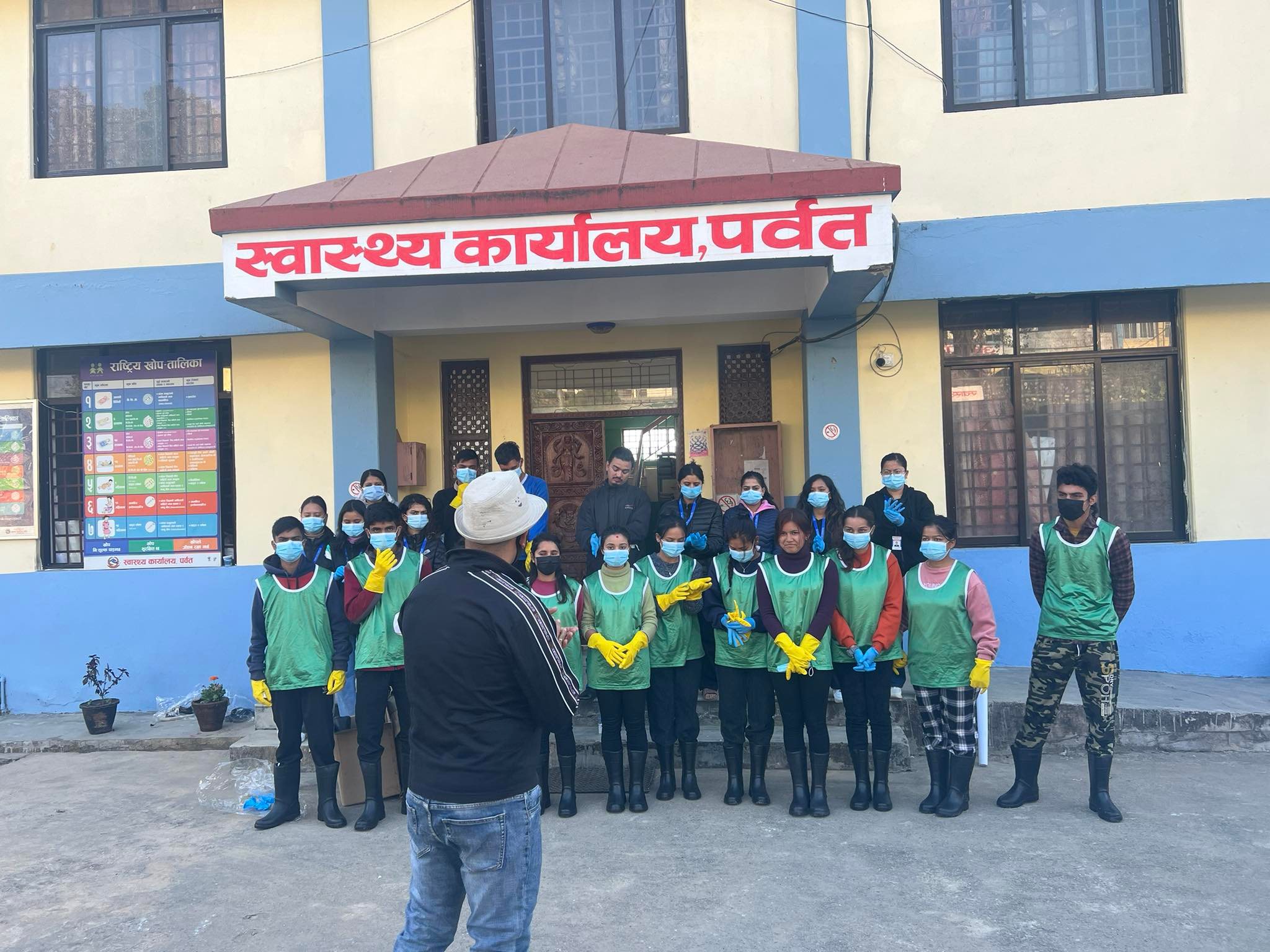 Municipal waste management through student volunteers